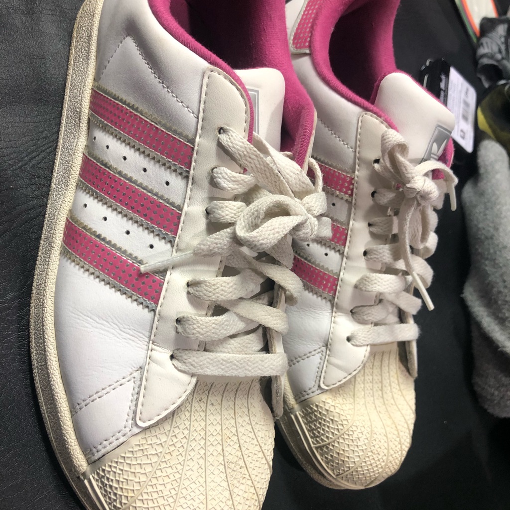 Shell Toe 01/2010
